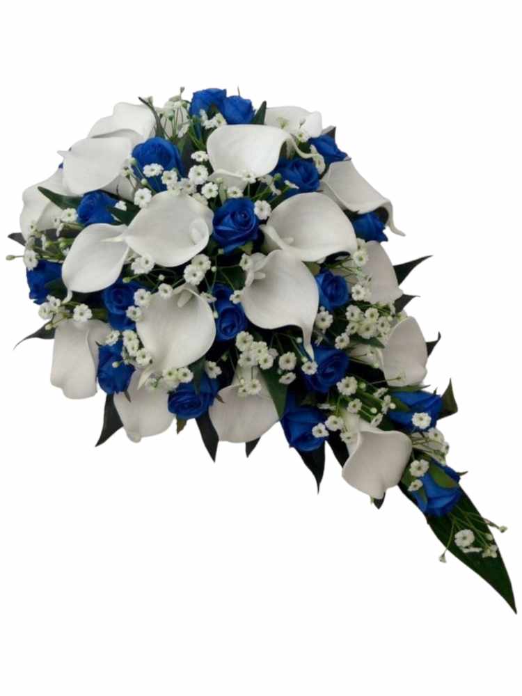 Featured image for “Bouquet da sposa calle rose blu e gypsophila”